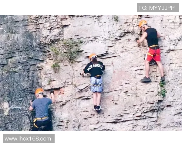 重庆攀岩队技术对比深度解析与训练方法探讨